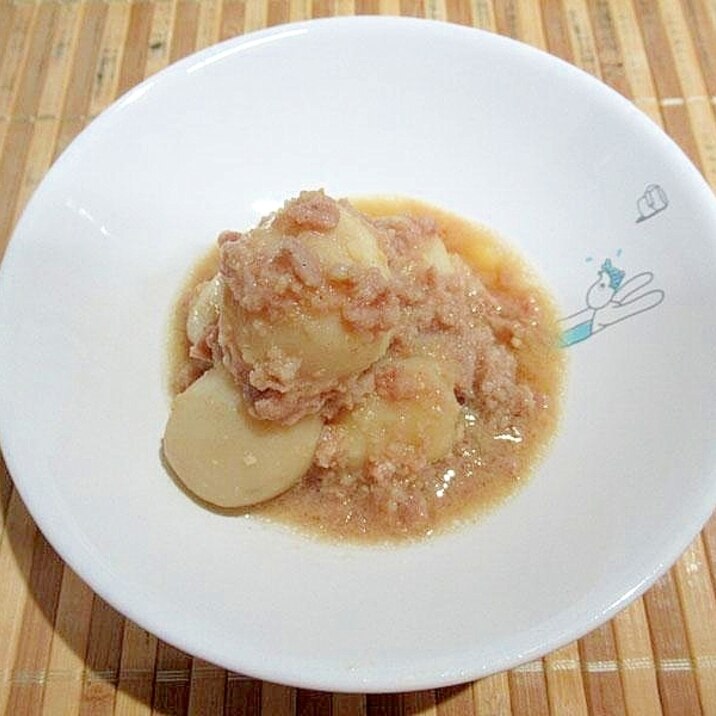 里芋とひき肉の味噌煮込み